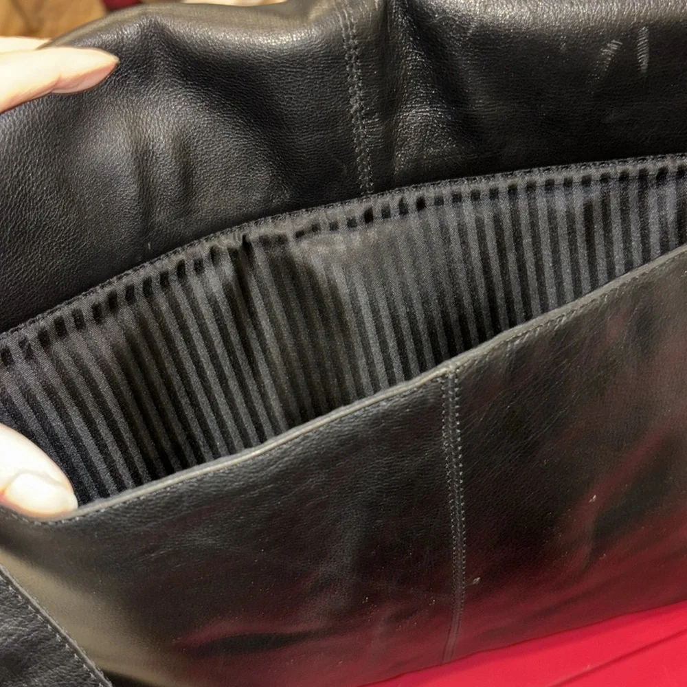 Latico Yellowstone Laptop Messenger Bag